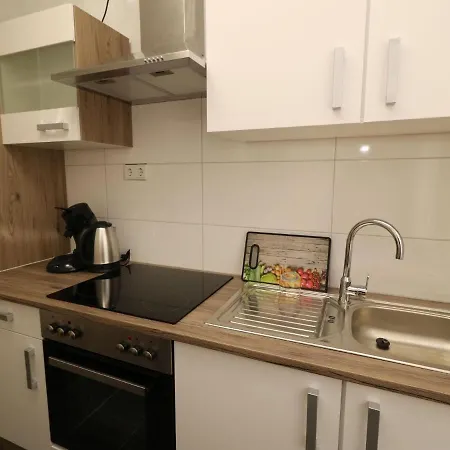 In With Balcony Apartment Essen